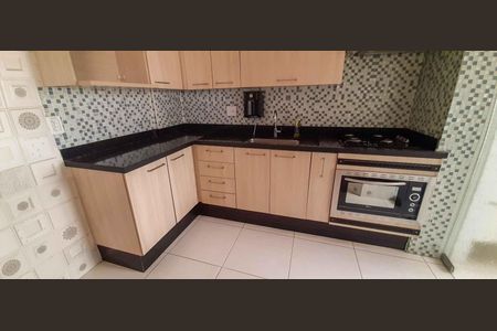 Apartamento para alugar com 55m², 2 quartos e 1 vagaCozinha