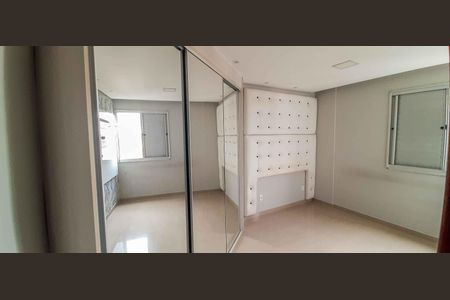 Apartamento para alugar com 55m², 2 quartos e 1 vagaQuarto 1