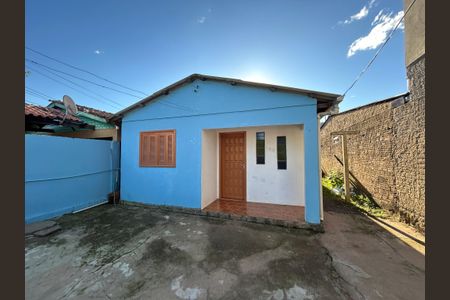 Casa à venda com 72m², 3 quartos e sem vagaFachada