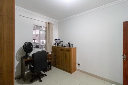 Casa à venda com 300m², 3 quartos e 3 vagasQuarto 2