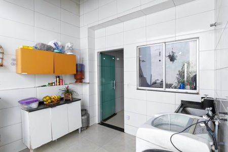 Casa à venda com 300m², 3 quartos e 3 vagasÁrea de serviço 