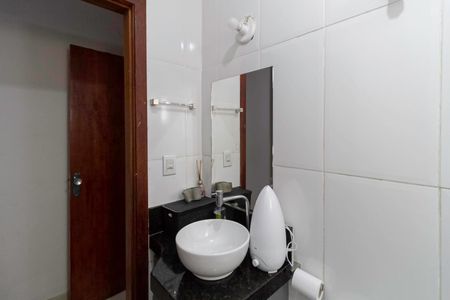 Casa à venda com 300m², 3 quartos e 3 vagasBanheiro da suíte