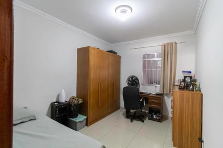 Casa à venda com 300m², 3 quartos e 3 vagasQuarto 2