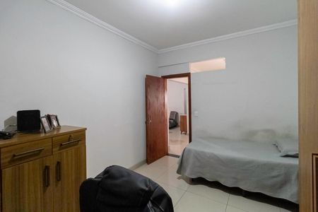 Casa à venda com 300m², 3 quartos e 3 vagasQuarto 2
