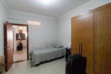 Casa à venda com 300m², 3 quartos e 3 vagasQuarto 2