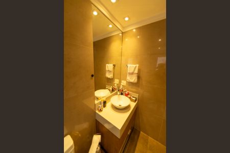 Apartamento à venda com 87m², 3 quartos e 2 vagas Apartamento à venda com 87m², 3 quartos e 2 vagasBanheiro da Suíte