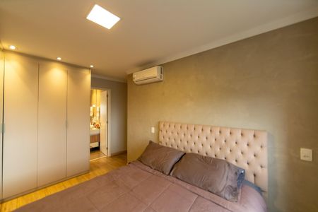 Apartamento à venda com 87m², 3 quartos e 2 vagas Apartamento à venda com 87m², 3 quartos e 2 vagasSuíte