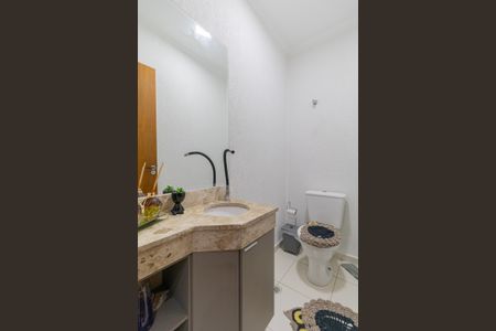 Casa à venda com 120m², 3 quartos e 4 vagas Casa à venda com 120m², 3 quartos e 4 vagasLavabo