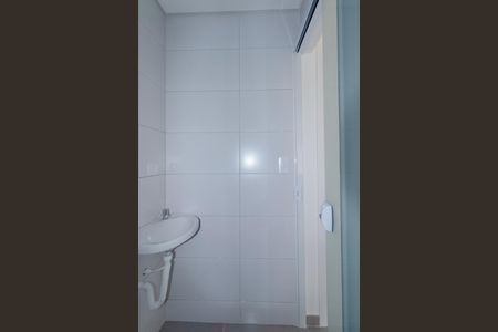 Studio para alugar com 45m², 1 quarto e sem vaga Studio para alugar com 45m², 1 quarto e sem vagaBanheiro Social