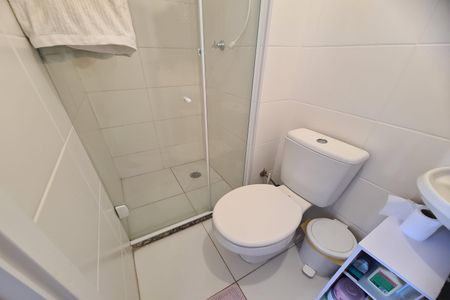 Apartamento à venda com 32m², 2 quartos e sem vaga Apartamento à venda com 32m², 2 quartos e sem vagaBanheiro