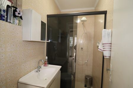 Casa à venda com 172m², 2 quartos e 4 vagasBanheiro 2