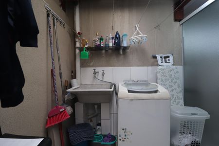 Casa à venda com 172m², 2 quartos e 4 vagasÁrea de Serviço