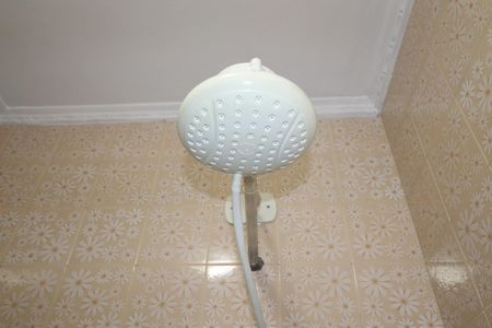 Casa à venda com 172m², 2 quartos e 4 vagasBanheiro 2