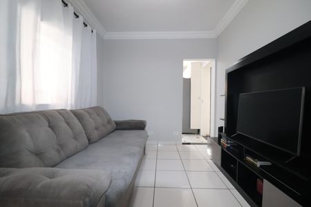 Casa à venda com 172m², 2 quartos e 4 vagasSala