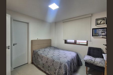 Apartamento à venda com 160m², 4 quartos e 2 vagasSuíte 2