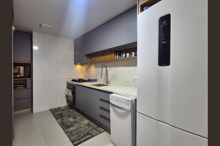 Apartamento à venda com 160m², 4 quartos e 2 vagasCozinha