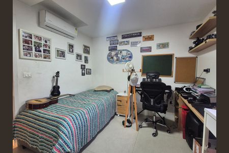 Apartamento à venda com 160m², 4 quartos e 2 vagasSuíte 3