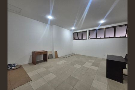 Apartamento à venda com 160m², 4 quartos e 2 vagasÁrea Comum