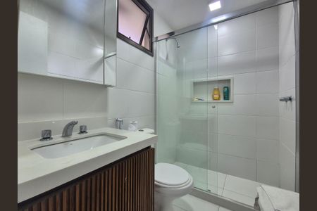 Apartamento à venda com 160m², 4 quartos e 2 vagasBanheiro da Suíte 3