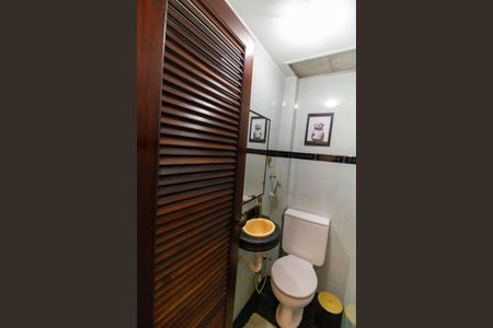Apartamento para alugar com 140m², 3 quartos e 1 vagaLavabo