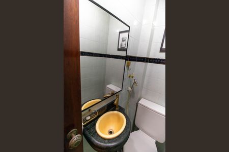Apartamento para alugar com 140m², 3 quartos e 1 vagaLavabo
