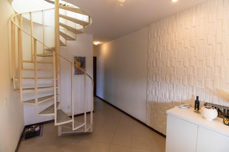 Apartamento para alugar com 140m², 3 quartos e 1 vagaSala