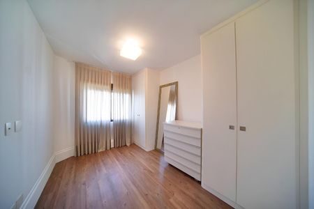 Apartamento à venda com 364m², 4 quartos e 5 vagas Apartamento à venda com 364m², 4 quartos e 5 vagasFoto 17