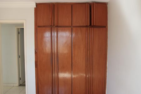 Apartamento para alugar com 60m², 2 quartos e sem vagaQuarto 2