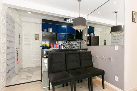 Apartamento à venda com 62m², 2 quartos e 1 vagaSala