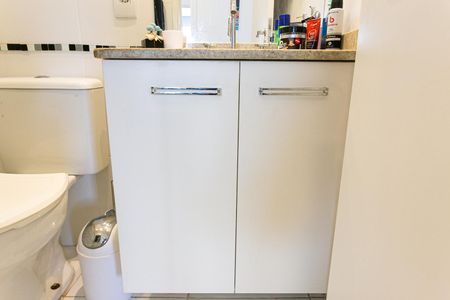 Apartamento à venda com 62m², 2 quartos e 1 vagaBanheiro Social