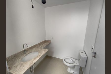 Apartamento para alugar com 127m², 3 quartos e 2 vagas Apartamento para alugar com 127m², 3 quartos e 2 vagasBanheiro da Suíte 1