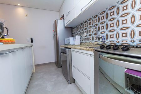 Apartamento à venda com 70m², 3 quartos e 2 vagas Apartamento à venda com 70m², 3 quartos e 2 vagasCozinha