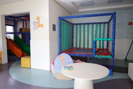 Apartamento à venda com 63m², 2 quartos e 1 vagaÁrea comum