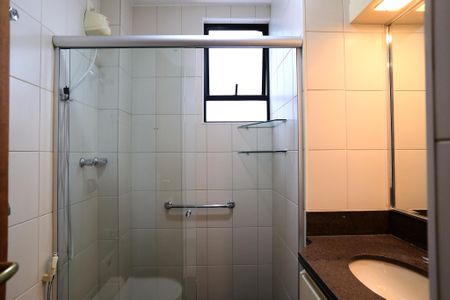 Apartamento para alugar com 95m², 3 quartos e 2 vagasBanheiro Social