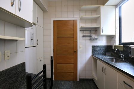 Apartamento para alugar com 95m², 3 quartos e 2 vagasCozinha