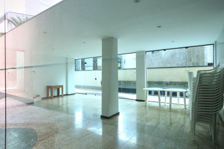 Apartamento para alugar com 95m², 3 quartos e 2 vagasÁrea comum - Salão de festas