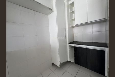 Apartamento à venda com 78m², 2 quartos e 1 vaga