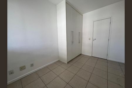 Apartamento à venda com 78m², 2 quartos e 1 vaga