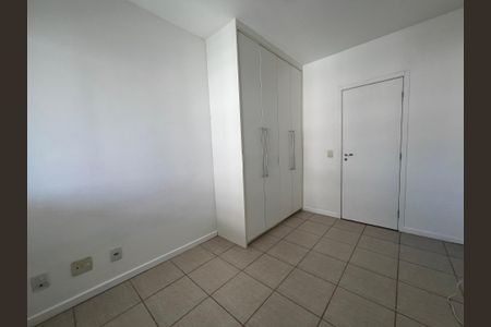 Apartamento à venda com 78m², 2 quartos e 1 vaga