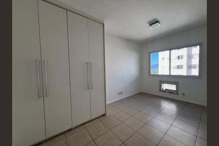 Apartamento à venda com 78m², 2 quartos e 1 vaga