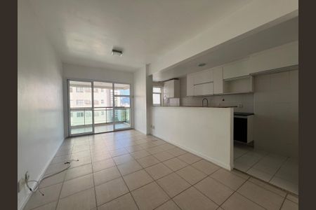 Apartamento à venda com 78m², 2 quartos e 1 vaga