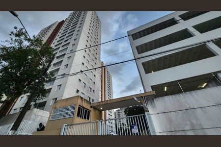 Apartamento para alugar com 62m², 3 quartos e 2 vagasFachada