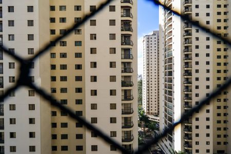 Apartamento à venda com 120m², 3 quartos e 1 vaga Apartamento à venda com 120m², 3 quartos e 1 vagaVista do Quarto 2