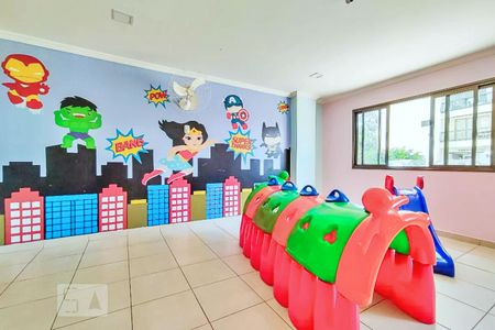 Apartamento à venda com 120m², 3 quartos e 1 vaga Apartamento à venda com 120m², 3 quartos e 1 vagaBrinquedoteca