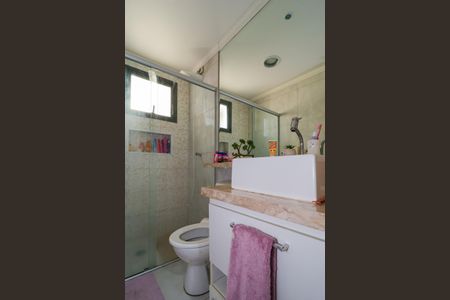 Apartamento à venda com 120m², 3 quartos e 1 vaga Apartamento à venda com 120m², 3 quartos e 1 vagaBanheiro Social