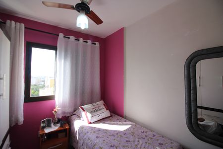 Apartamento à venda com 64m², 3 quartos e 2 vagasQuarto 2