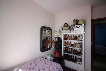 Apartamento à venda com 64m², 3 quartos e 2 vagasQuarto 2