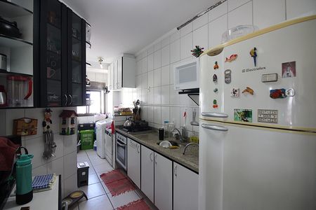 Apartamento à venda com 64m², 3 quartos e 2 vagasCozinha e Área de Serviço