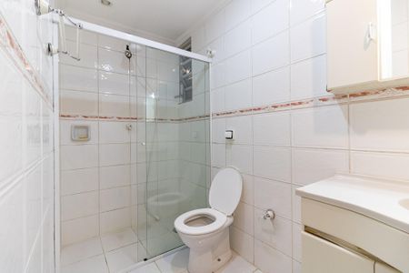 Apartamento à venda com 74m², 2 quartos e sem vaga Apartamento à venda com 74m², 2 quartos e sem vagaBanheiro
