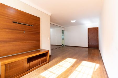 Apartamento à venda com 74m², 2 quartos e sem vaga Apartamento à venda com 74m², 2 quartos e sem vagaSala